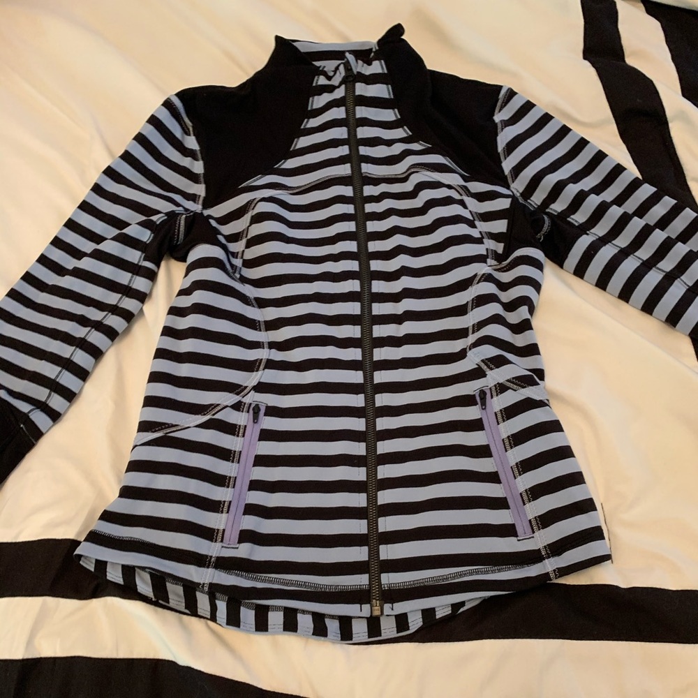 Lululemon zip up. NWOT.